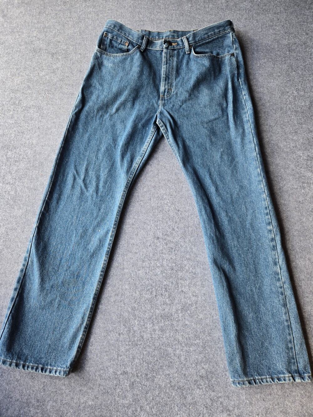 Wrangler Jeans Men's Classic Regular Fit Strait Leg Medium Wash Cotton 35x30